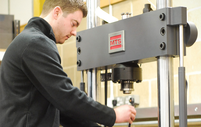 MTS:卡特汉姆车队