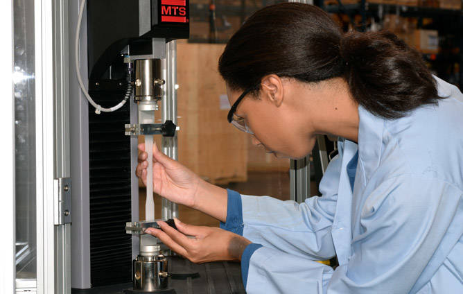 MTS Criterion 测试系统